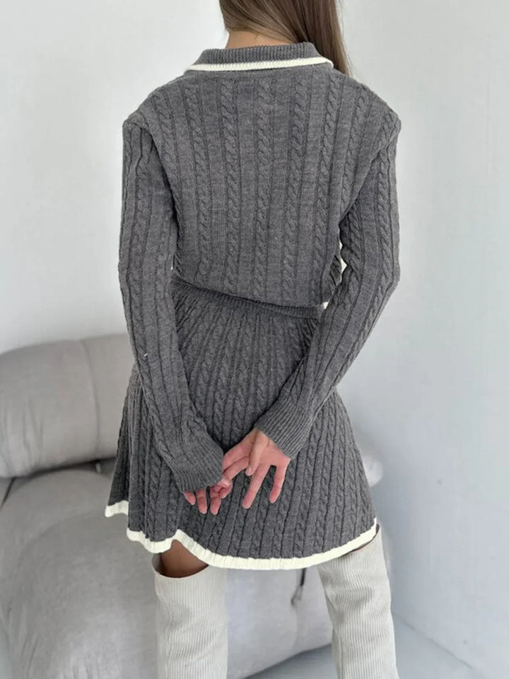 Set fustă cu rever și tricot cu model de cablu