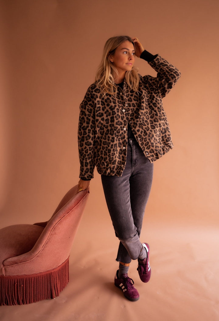 Charlene | Jachetă Trendy cu Imprimeu Leopard Elegant